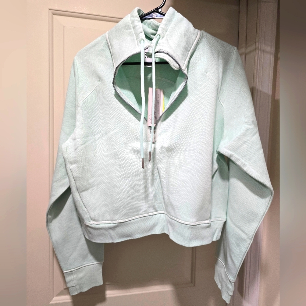 All In Motion Mint Green Cropped Hoodie Small